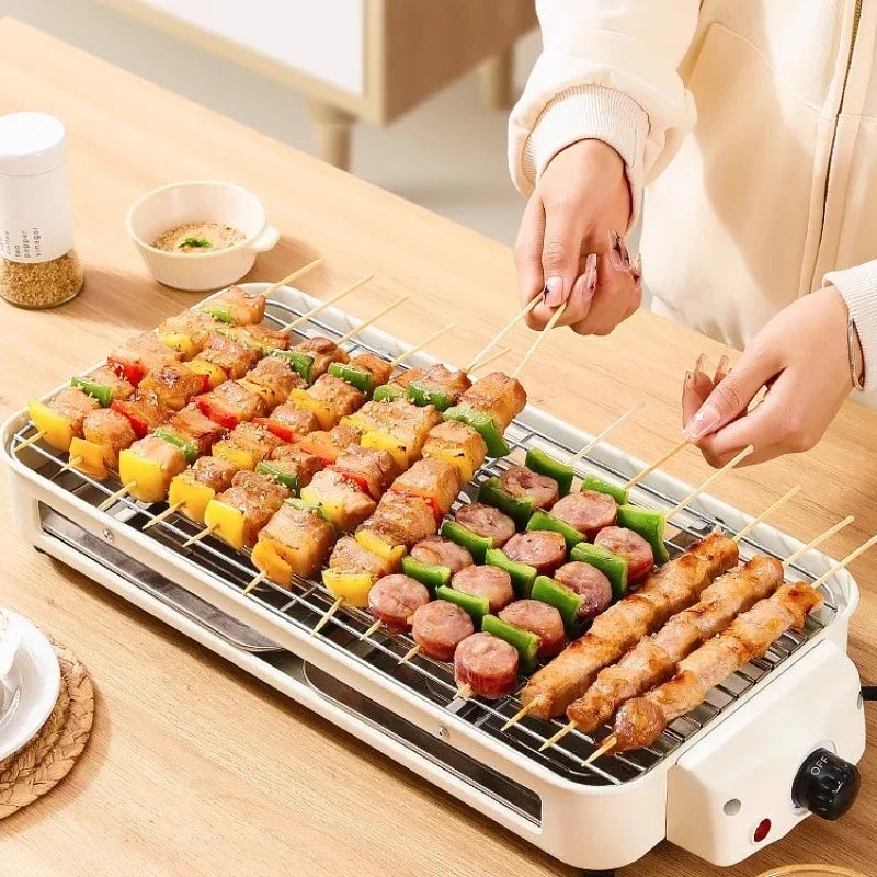 Fogão elétrico para churrasco interno e externo 220V Grelhador sem fumaça com espetos e panela de cozinha